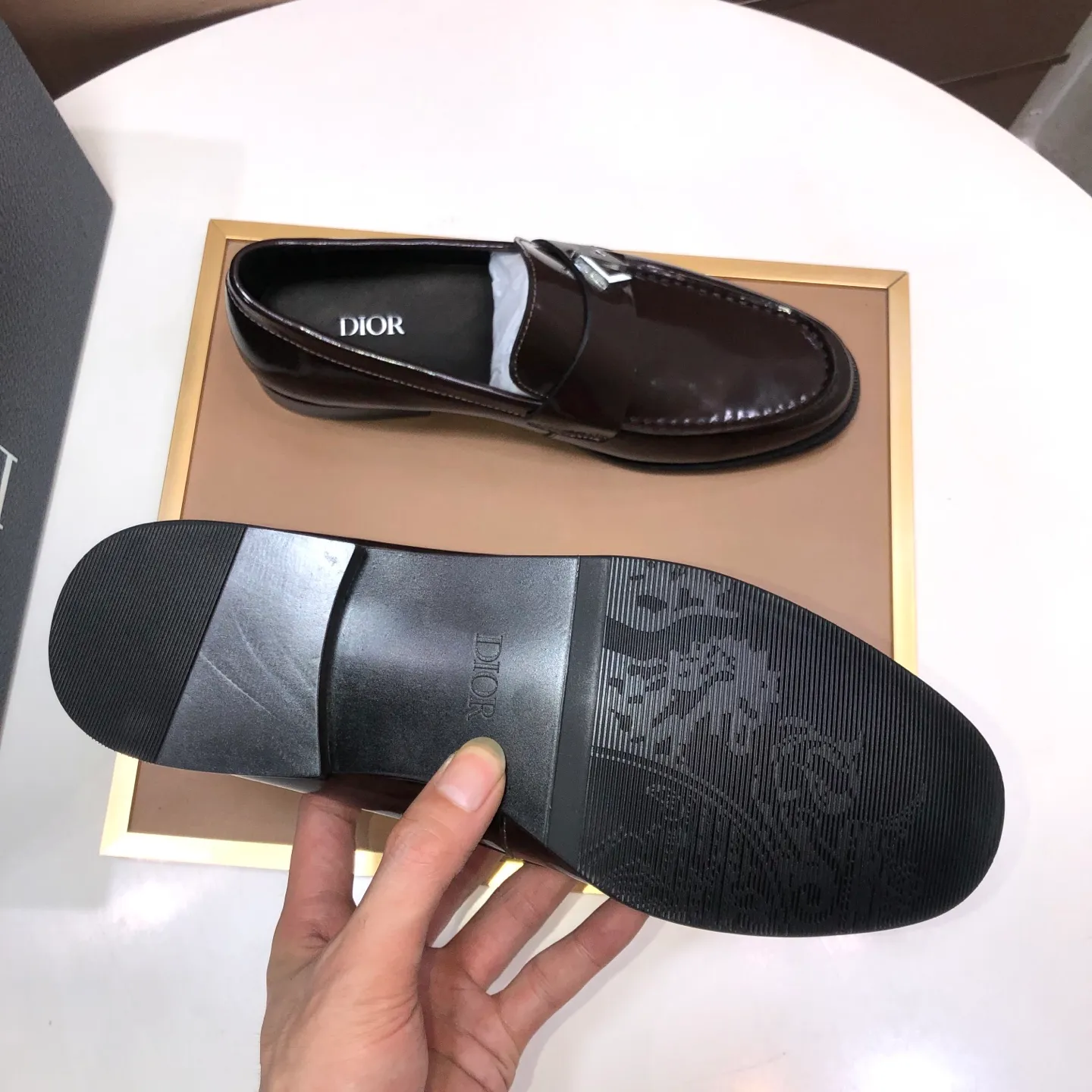 Men's shoes 💰580💰[Dior] (water-dyed cowhide lining) Dior original 1:1 high-quality factory, imported original materials, imported raw cowhide, water-dyed cowhide lining, original TPU outsole, code number: 39-44 (45 customized)